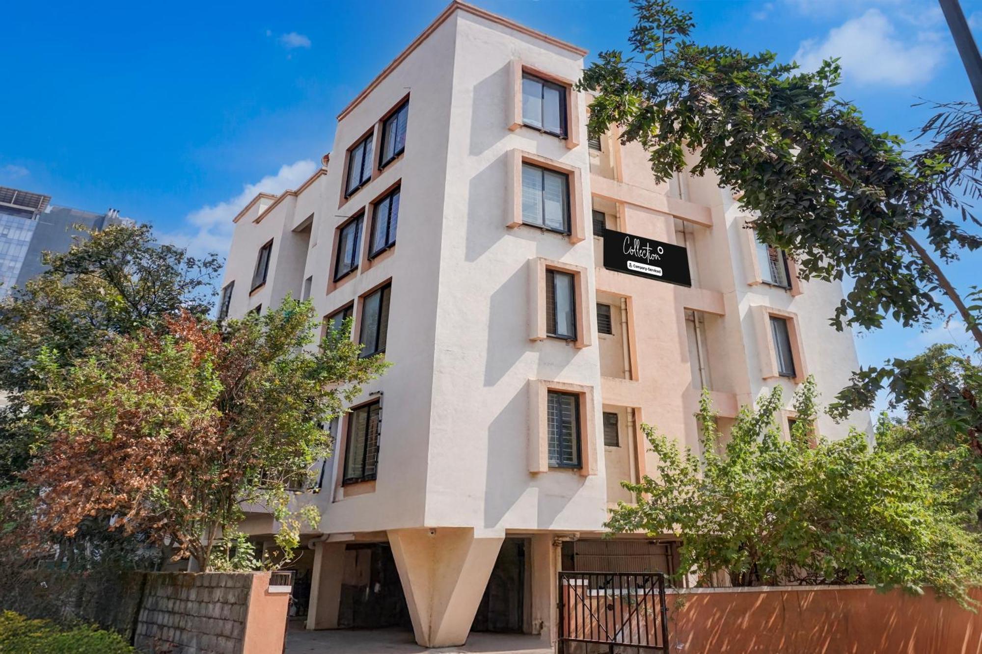 Super Collection O Veerbhadra Nagar Baner Hotel Meribel Village Luaran gambar