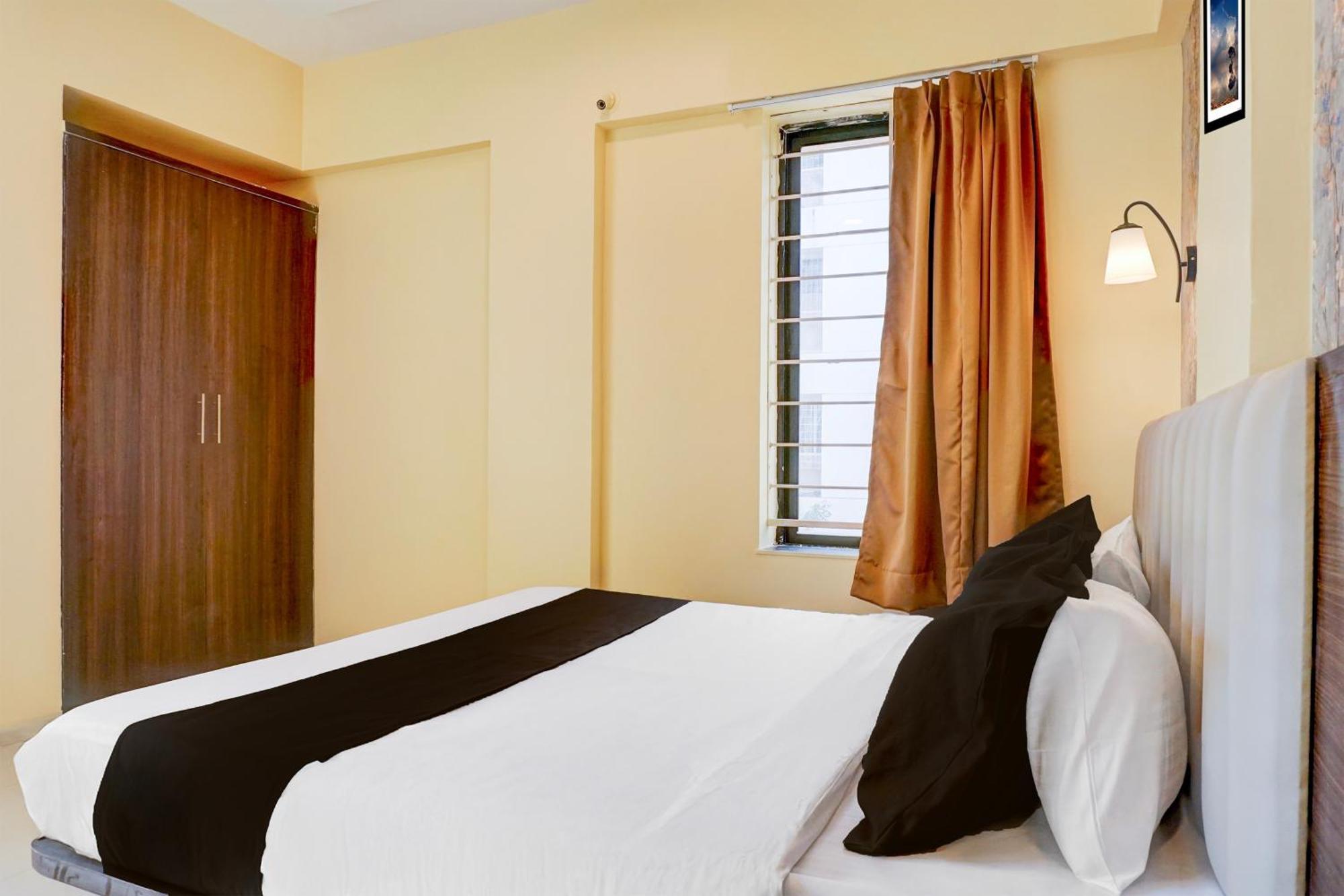 Super Collection O Veerbhadra Nagar Baner Hotel Meribel Village Luaran gambar